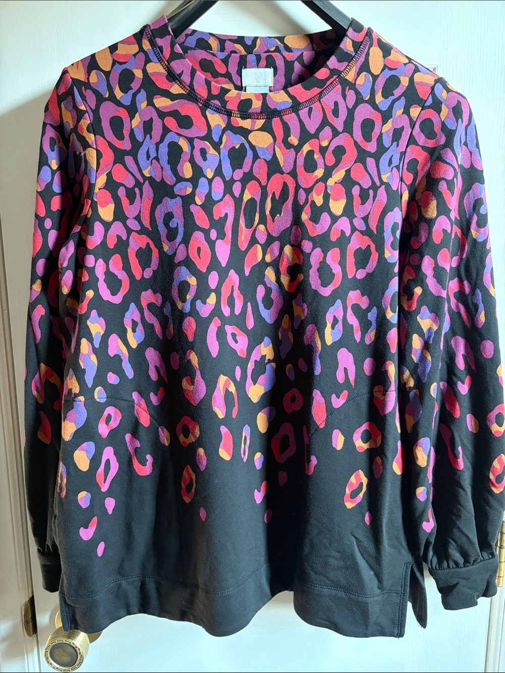 Chico's Black Crewneck Leopard Print Sweatshirt Size 0 Small